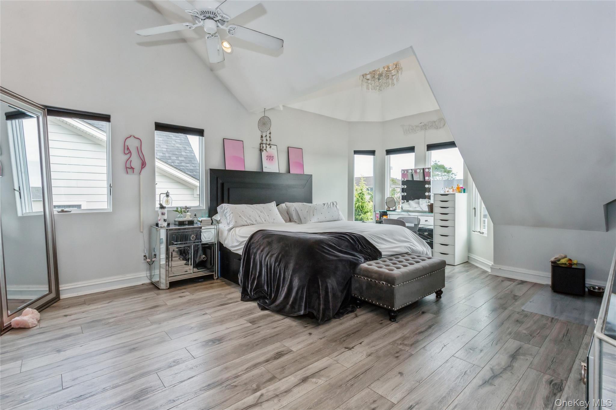 319 Harbor Drive Property Photo 25
