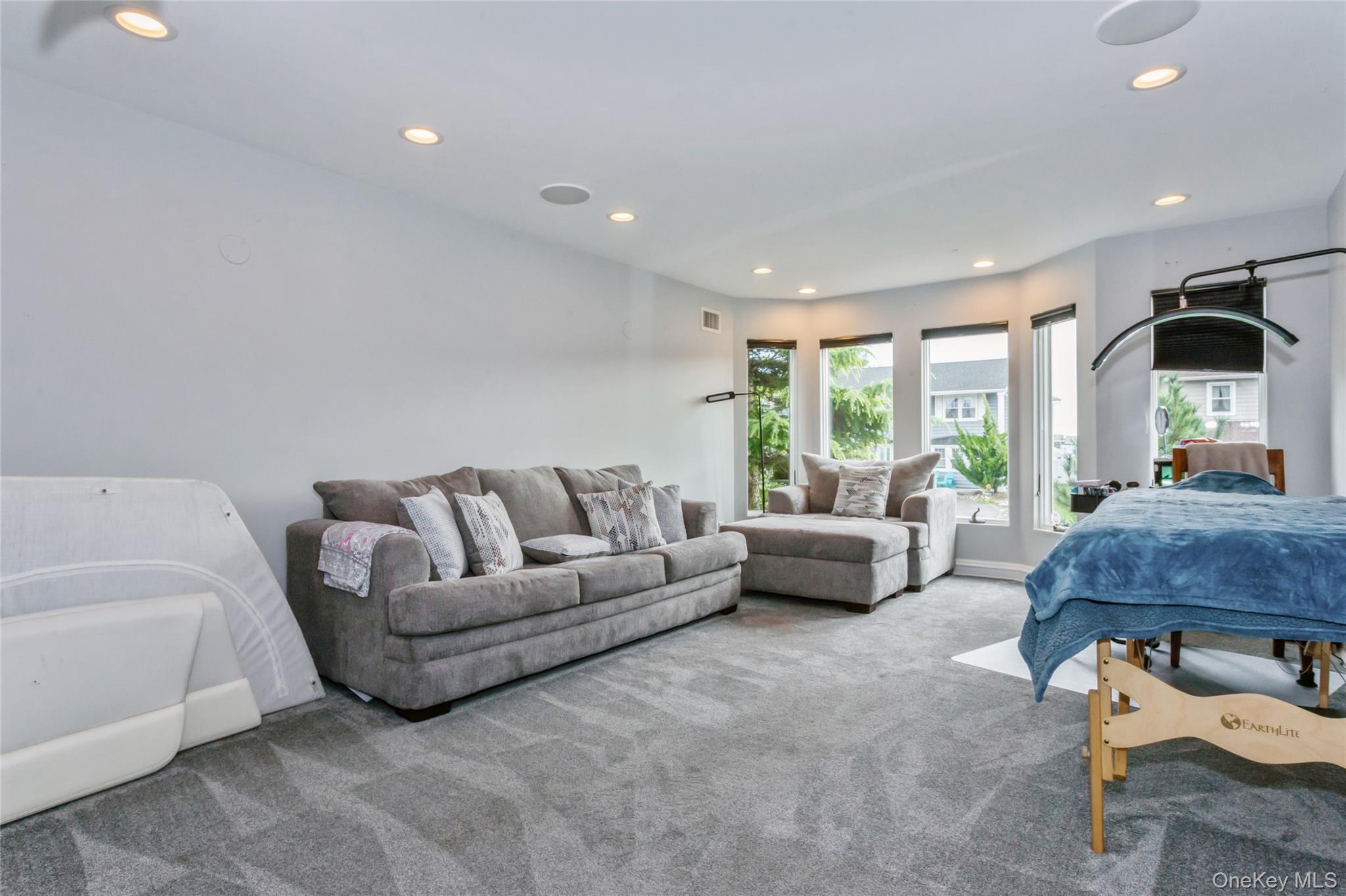 319 Harbor Drive Property Photo 28