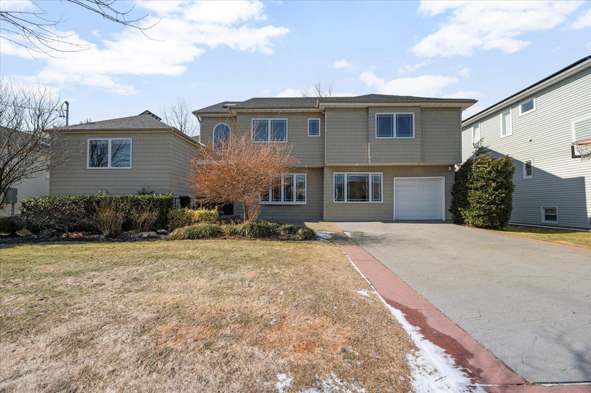 577 Barnard Avenue Property Photo