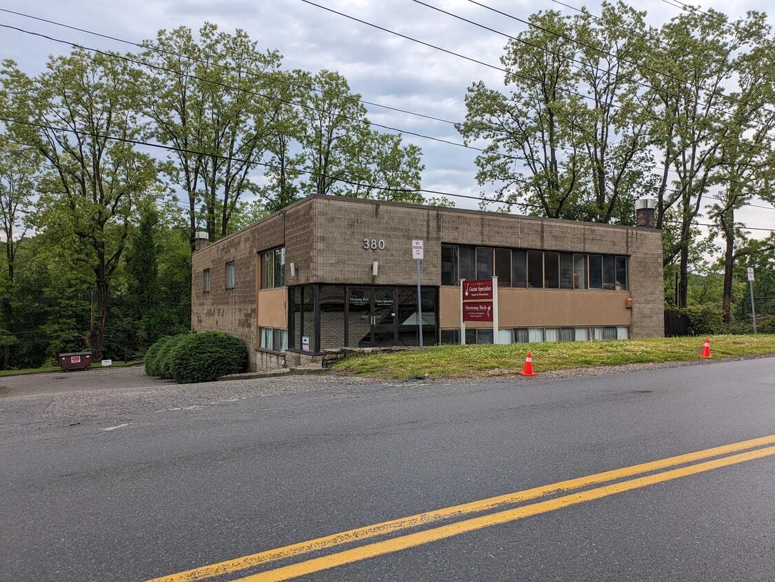 380 Adams Street Property Photo
