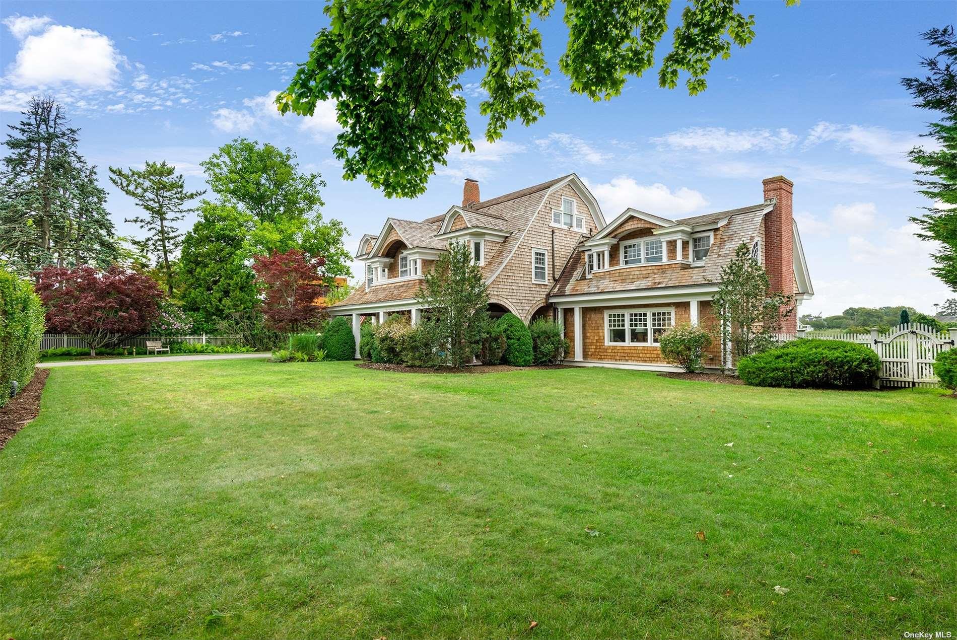 20 Beach Lane Property Photo