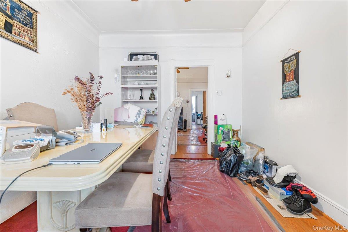 3257 110th Street Property Photo 4