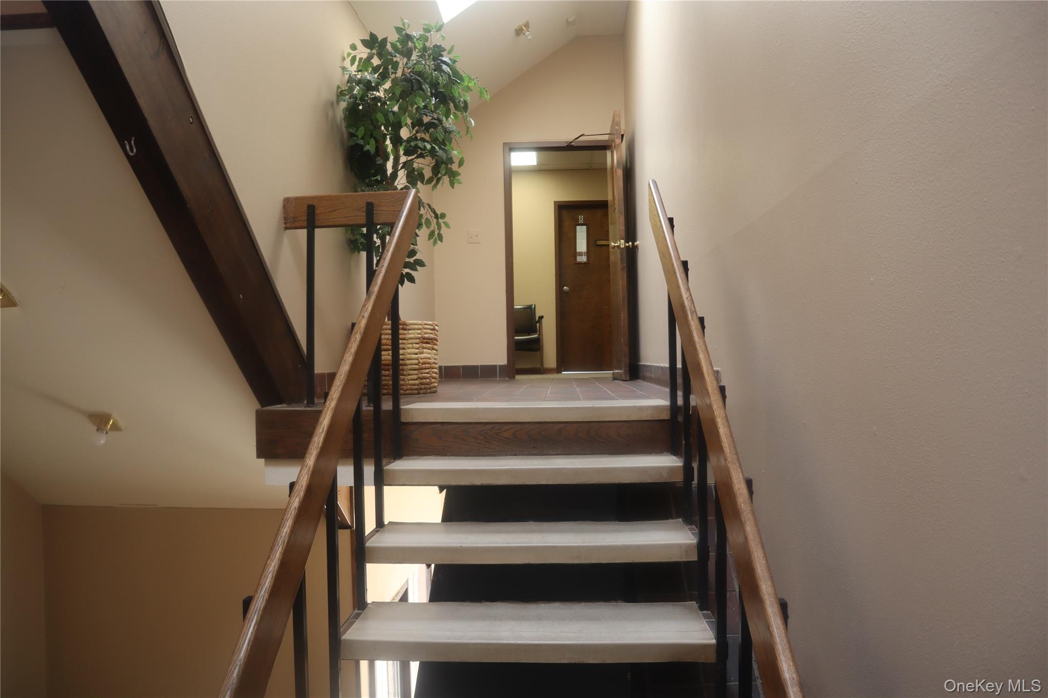 156-158 Orange Avenue Property Photo 15