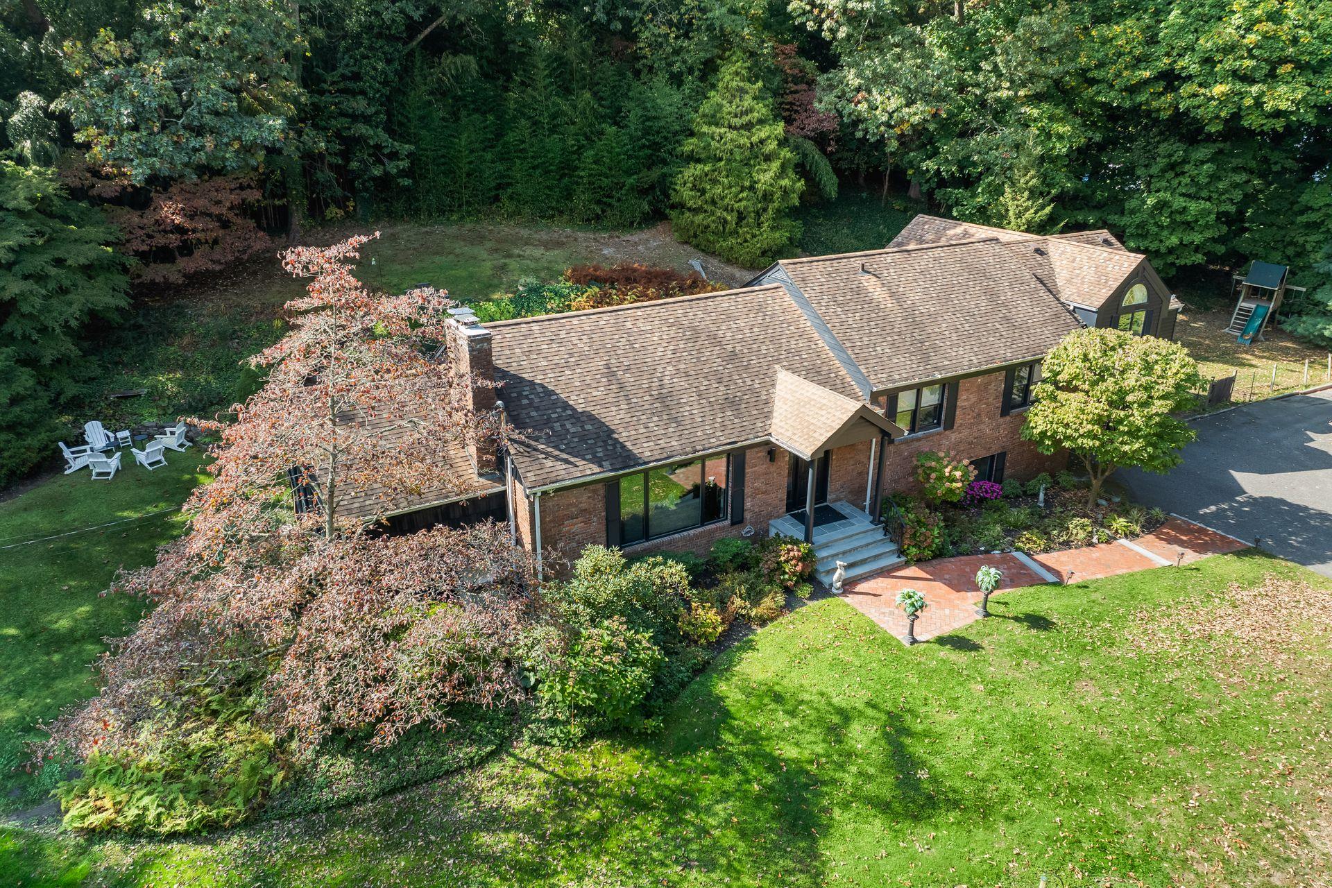 351 West Neck Road Property Photo