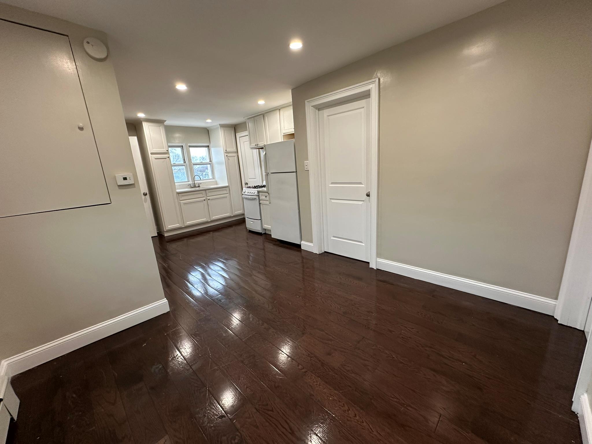 1350 Sun Avenue 2f Property Photo