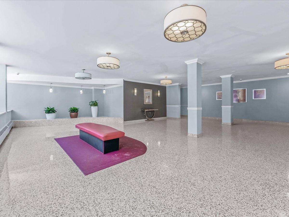 34-20 Parsons Boulevard Apt H Property Photo 4