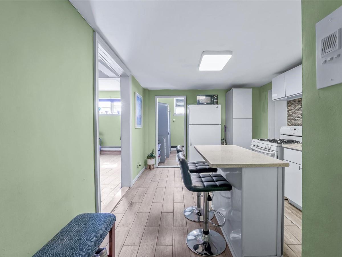 34-20 Parsons Boulevard Apt H Property Photo 6