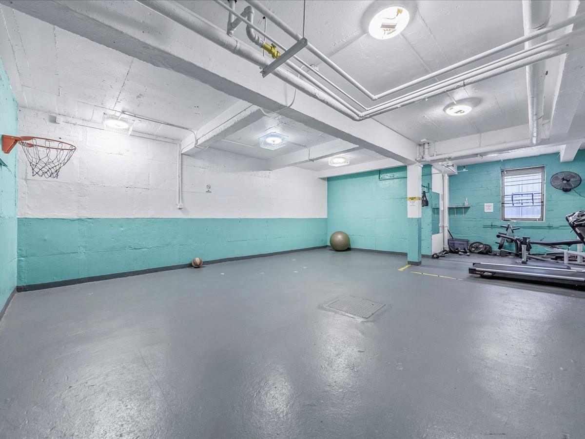 34-20 Parsons Boulevard Apt H Property Photo 19