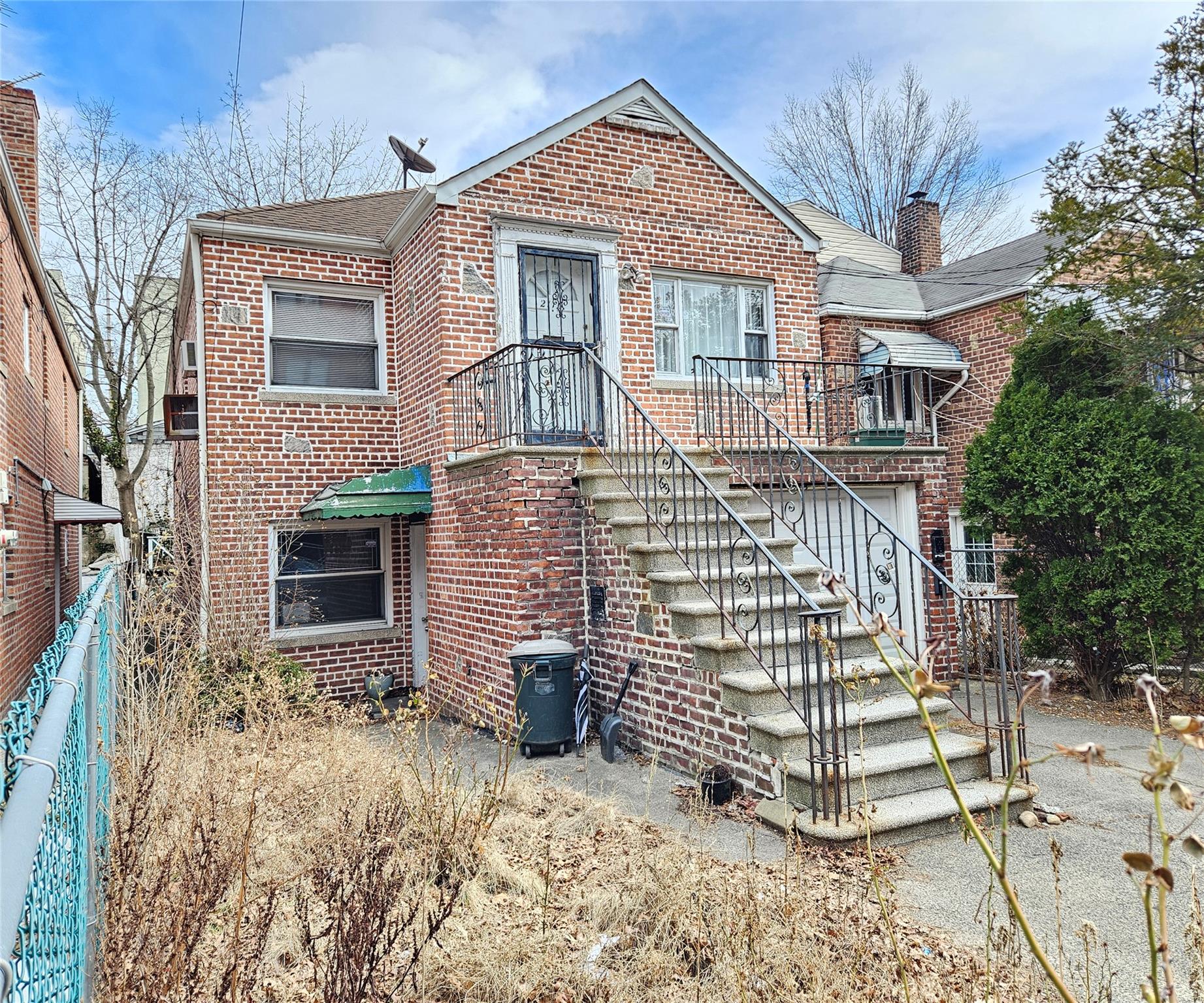 2116 Paulding Avenue Property Photo