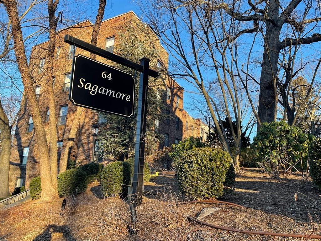 64 Sagamore Rd Property Photo