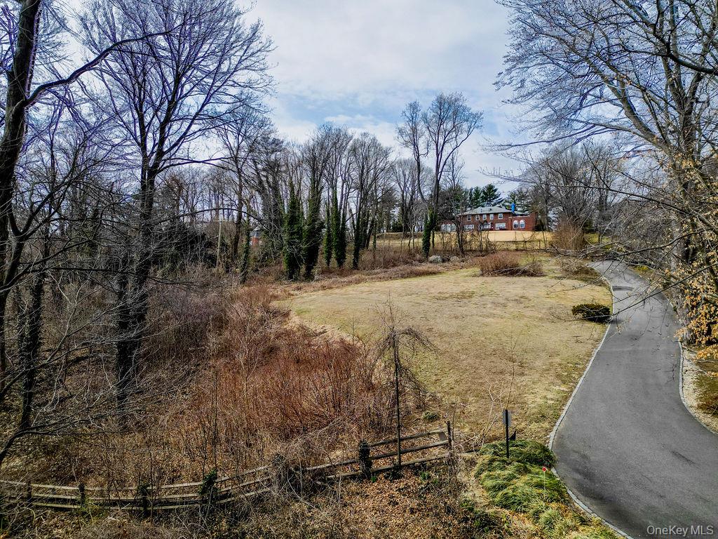 36 Pheasant Run Lane Property Photo 7