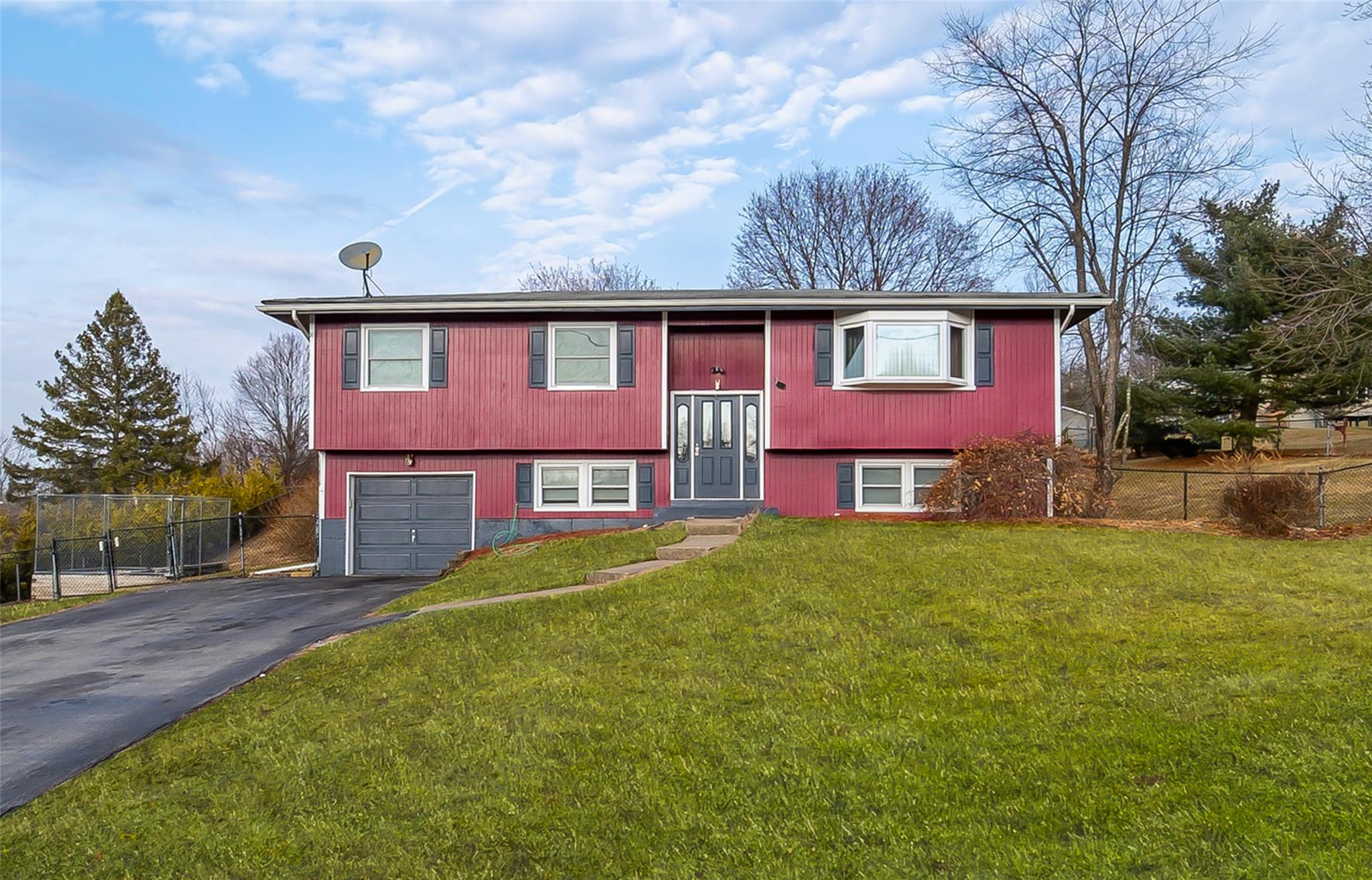 4 Cherrywood Drive Property Photo