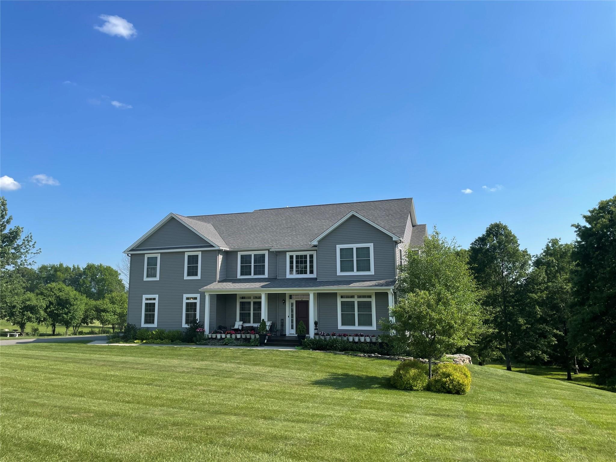 152 Fox Hill Run Property Photo