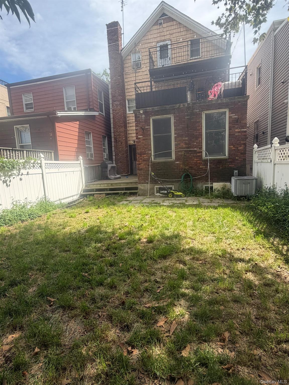 18-38 120th Street Property Photo 15