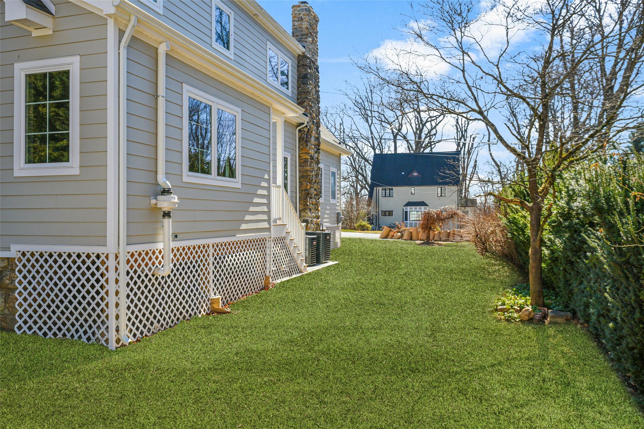 146 Mountain Avenue Property Photo 4