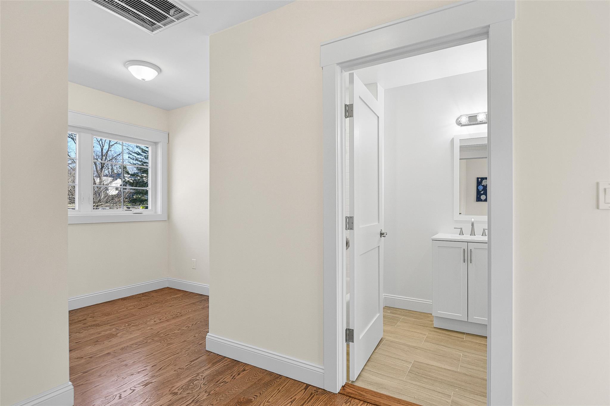146 Mountain Avenue Property Photo 18