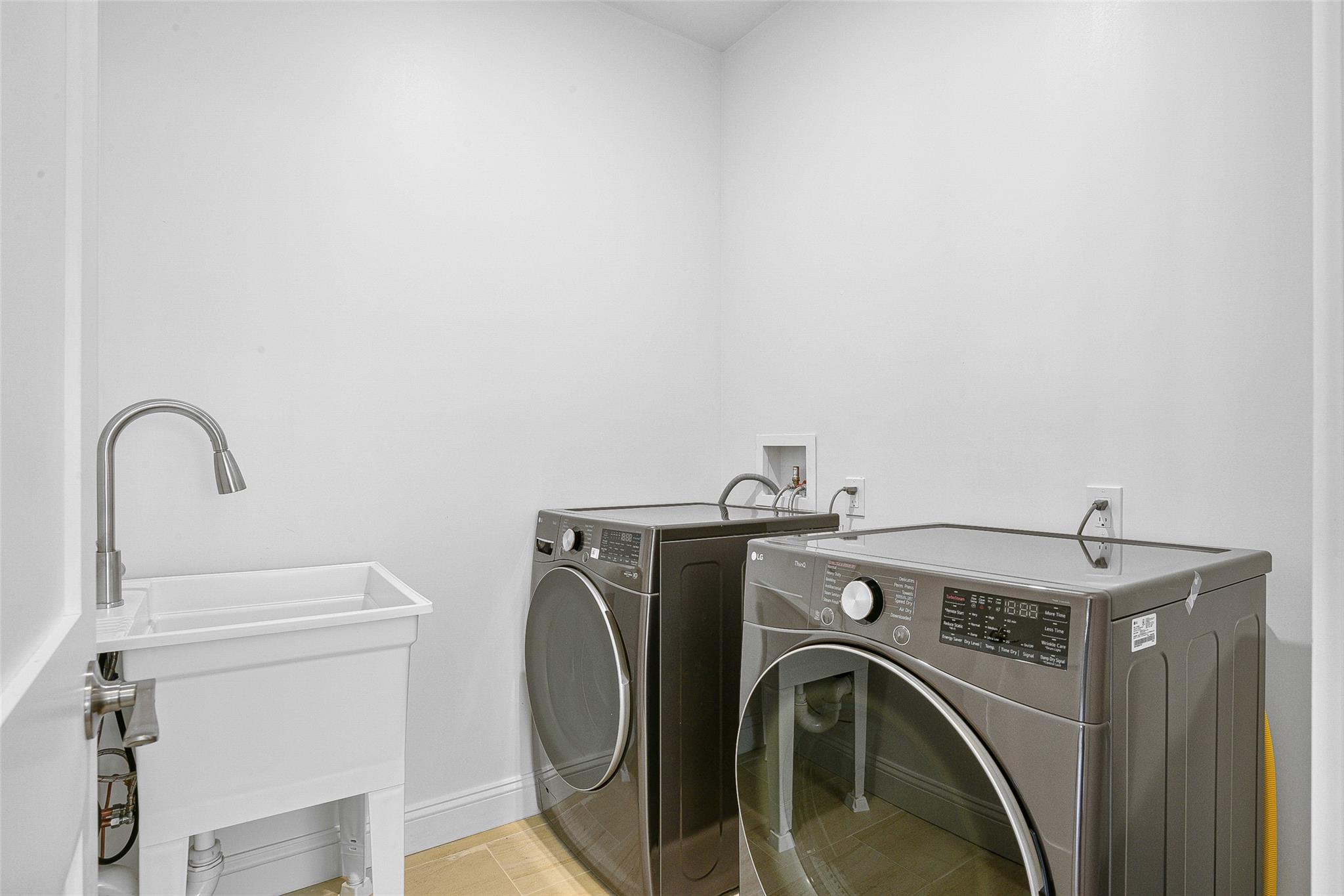 146 Mountain Avenue Property Photo 24