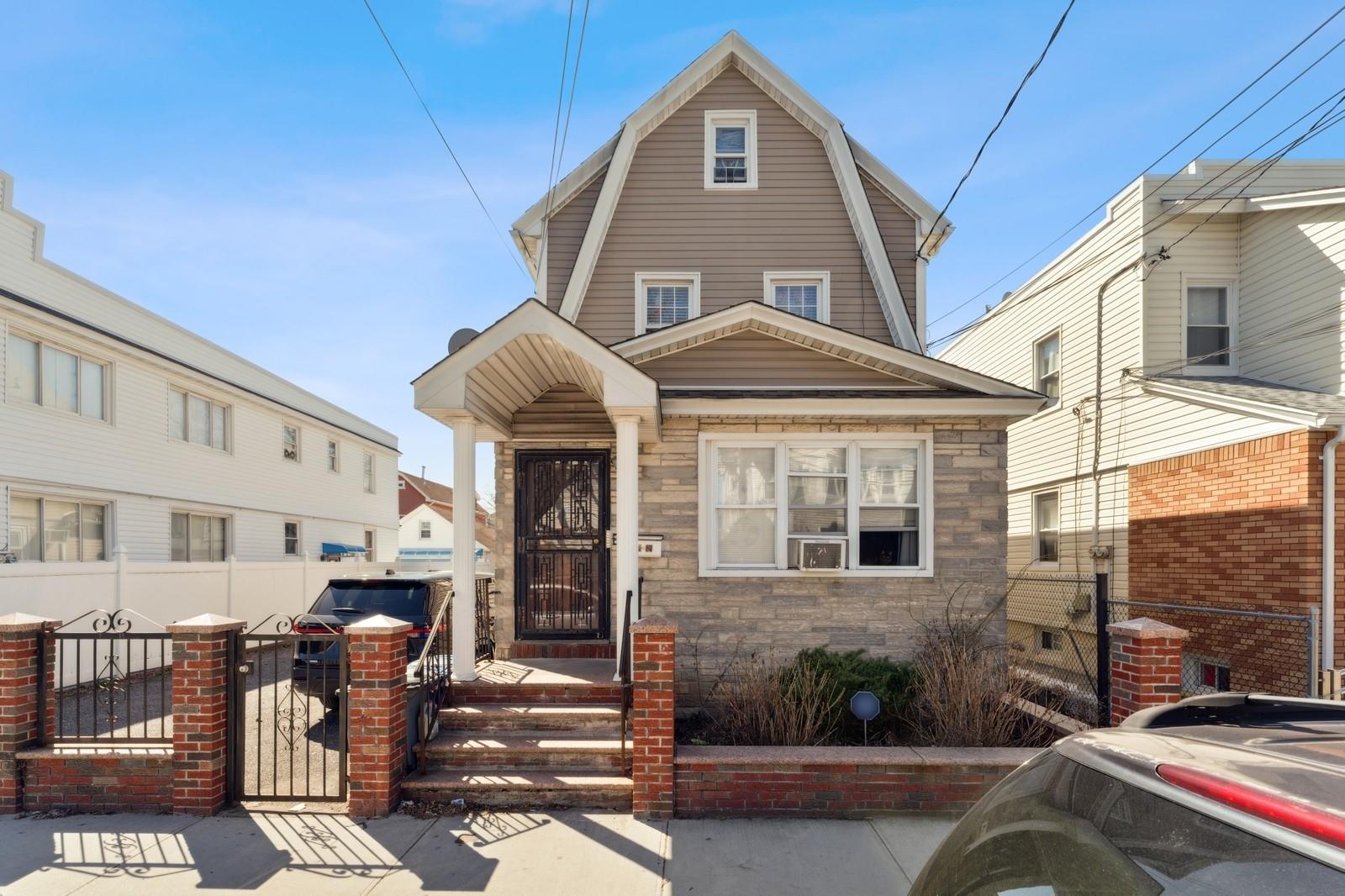103-18 103rd Street Property Photo 1