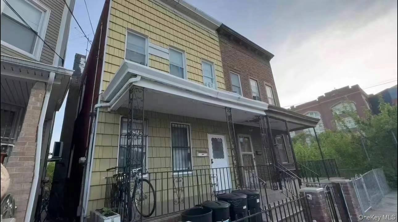 55-14 Van Cleef Street Property Photo 1