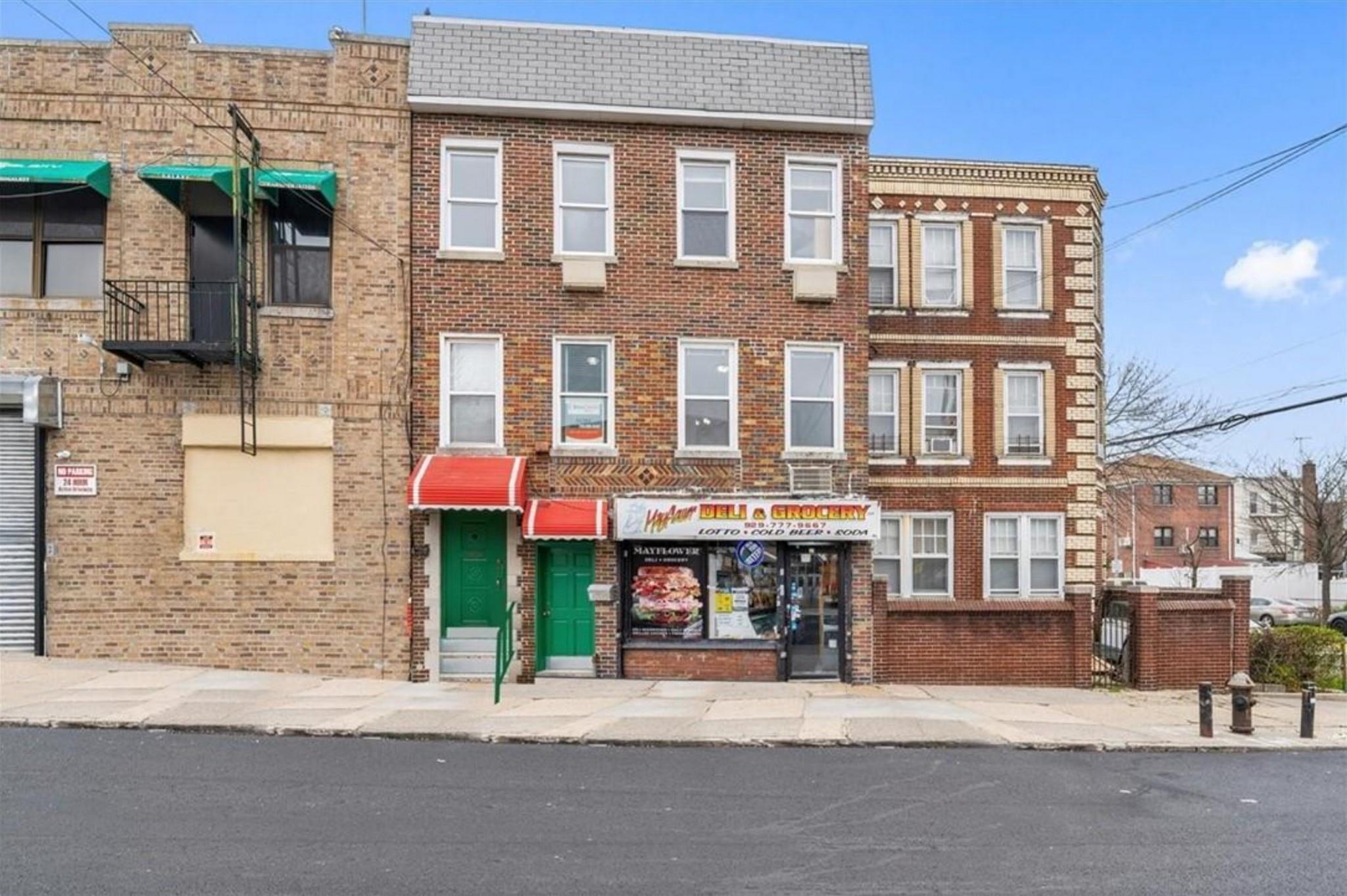 1869 Mayflower Avenue 2 Property Photo