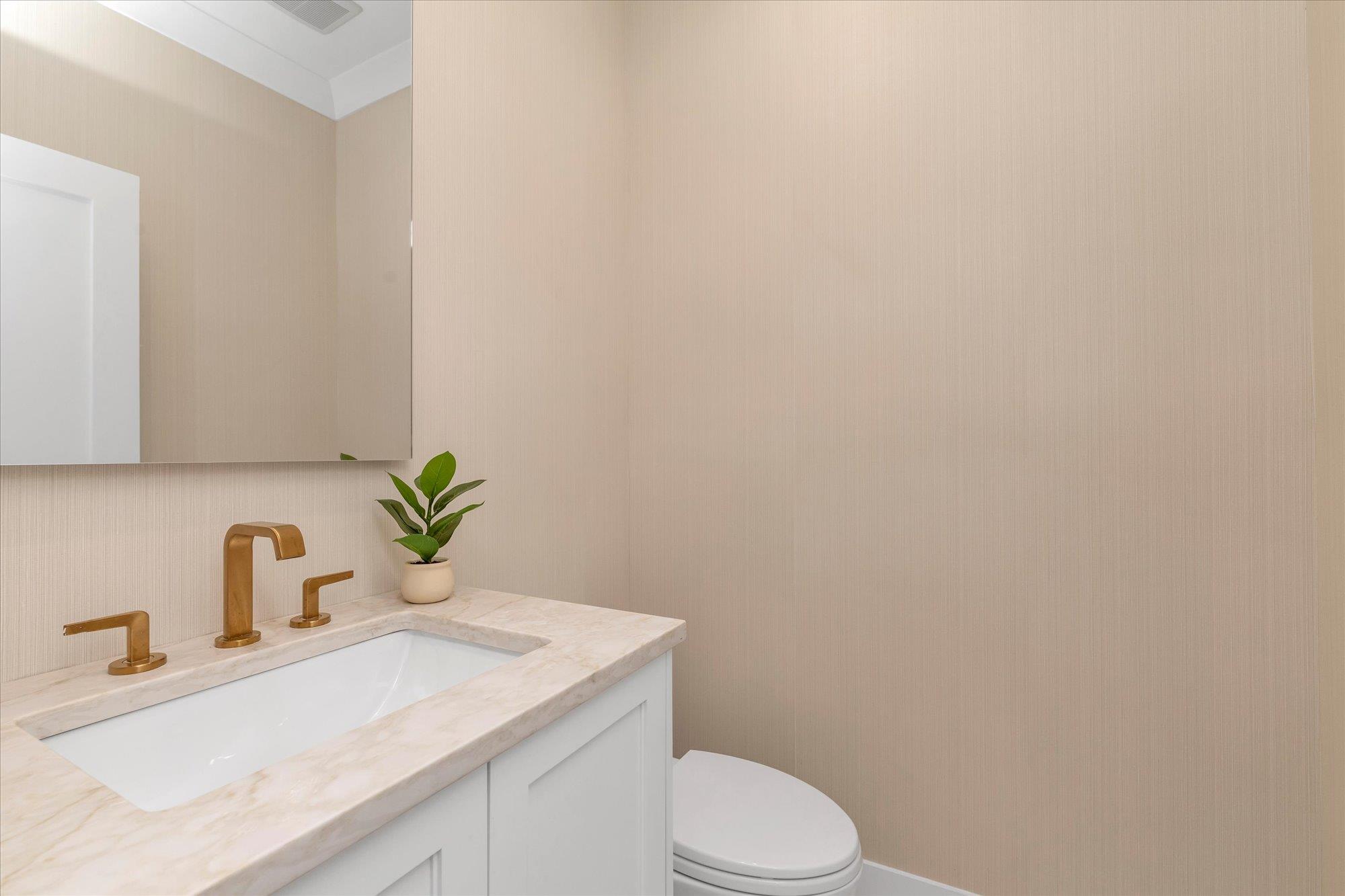 18 Anita Avenue Property Photo 15