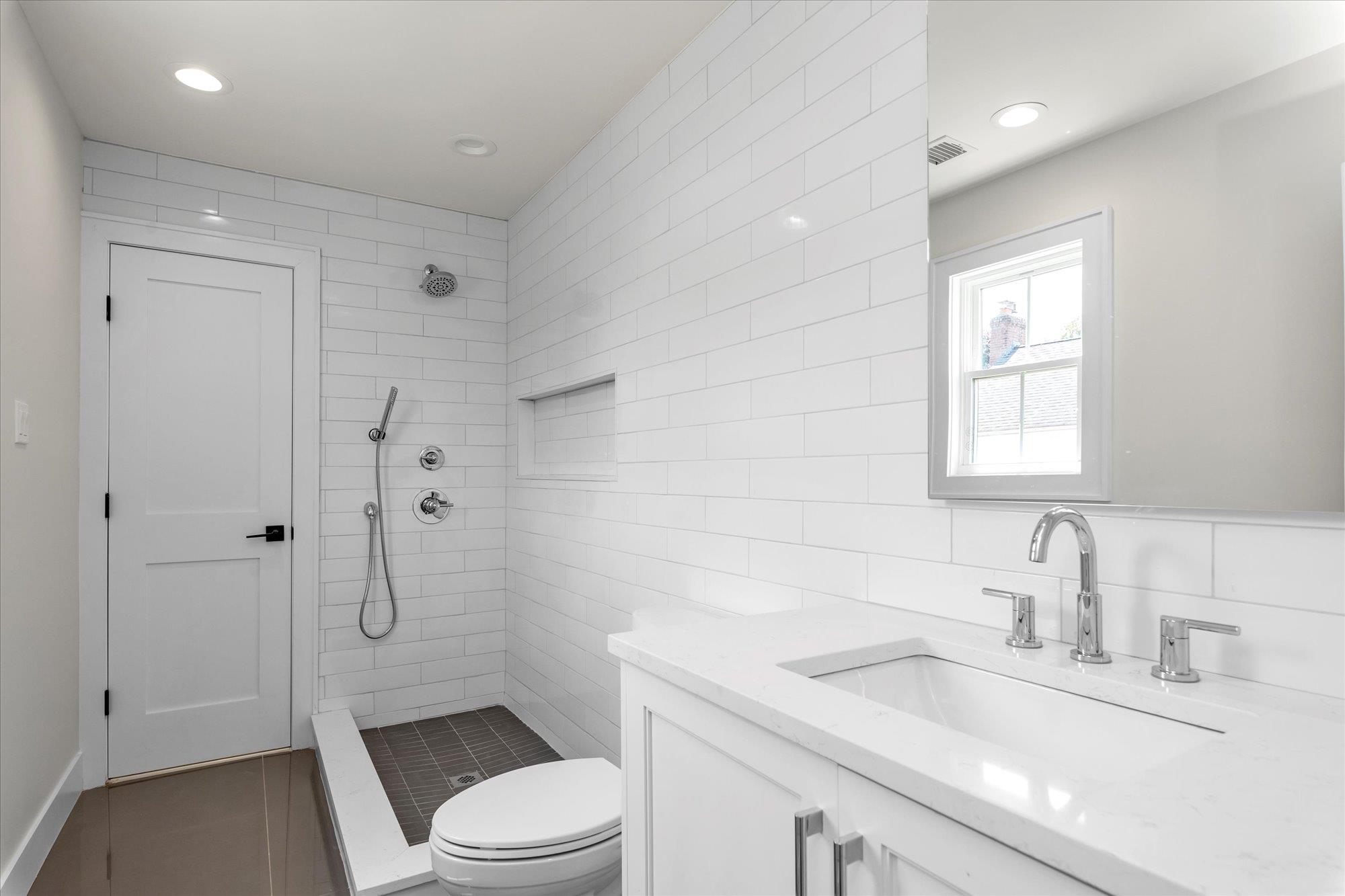 18 Anita Avenue Property Photo 21