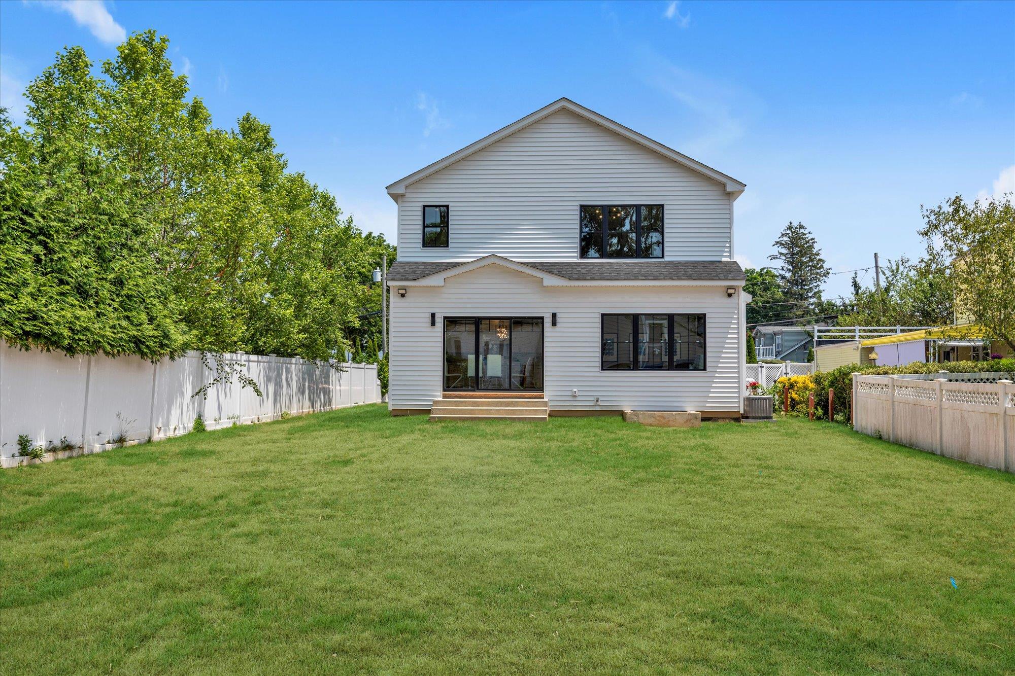 18 Anita Avenue Property Photo 25