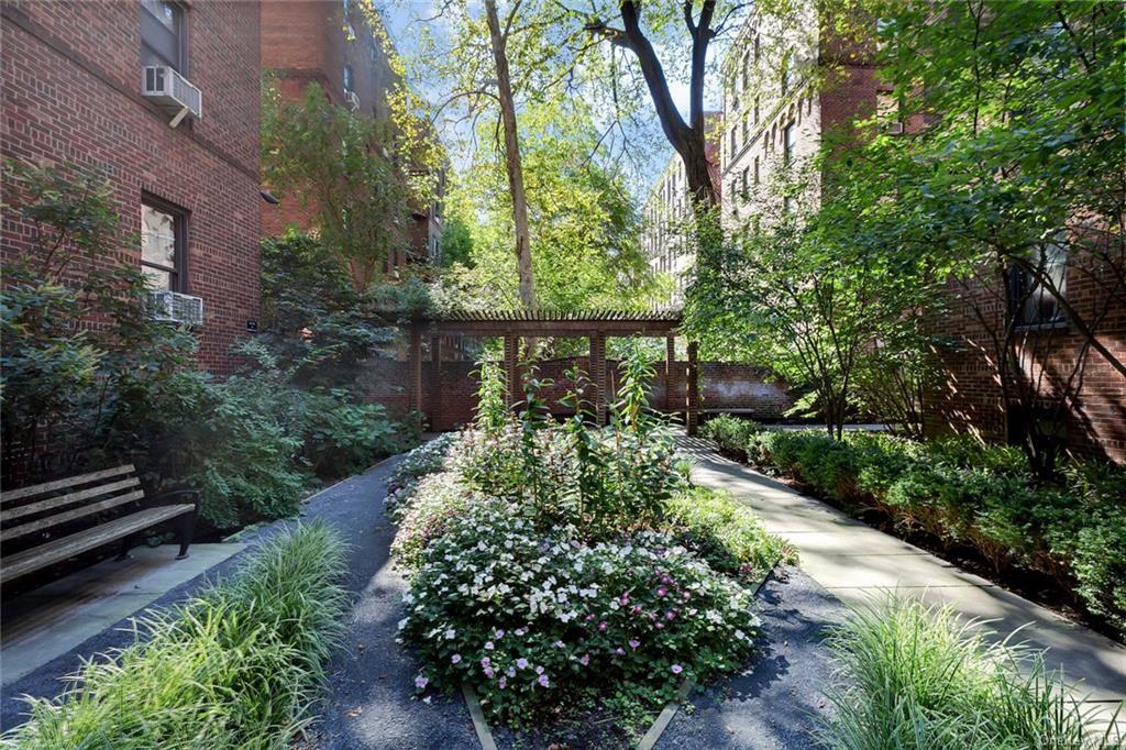 8310 35 Avenue 3-o Property Photo 6