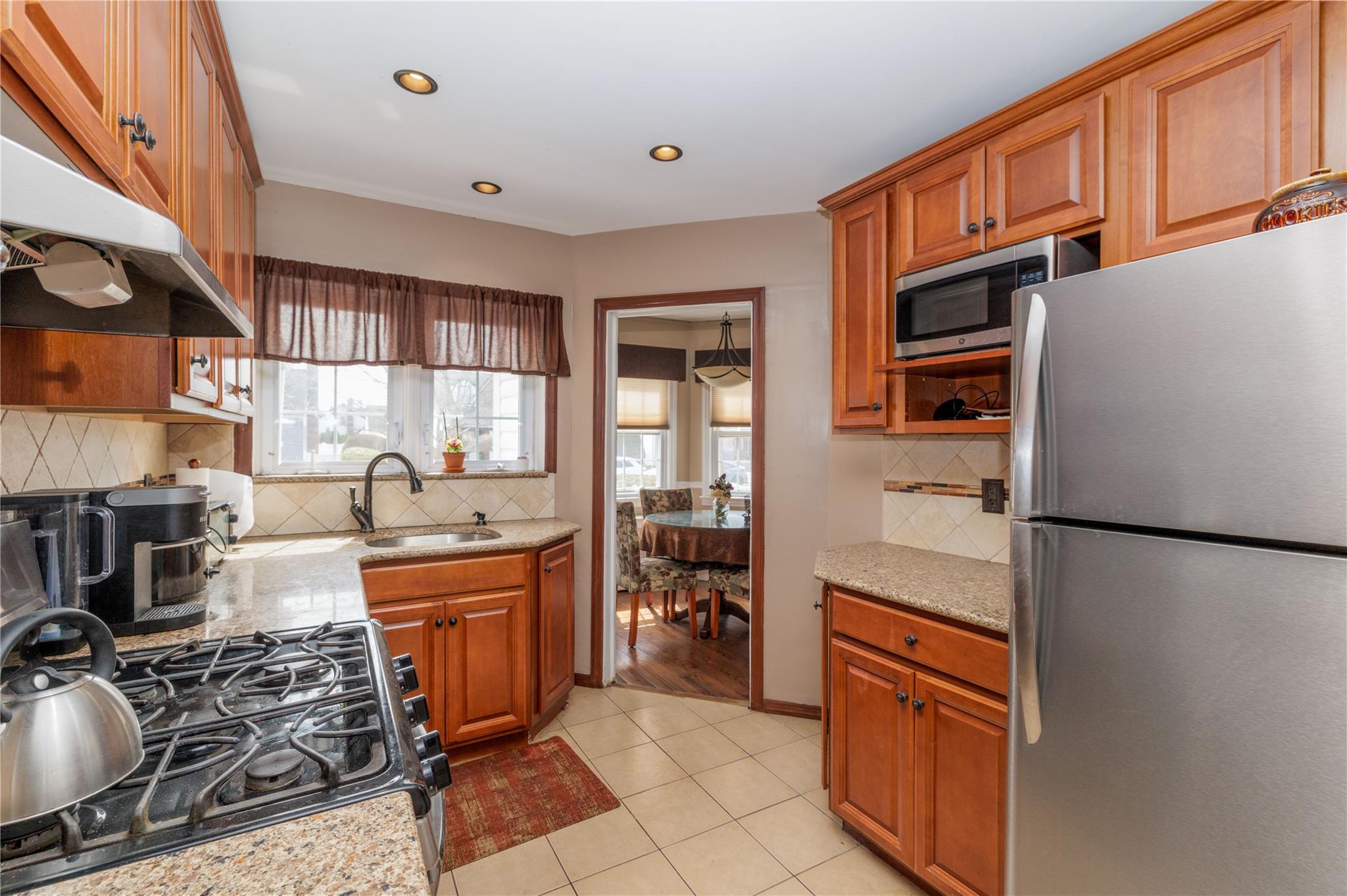 1511 Lincoln Avenue Property Photo 15