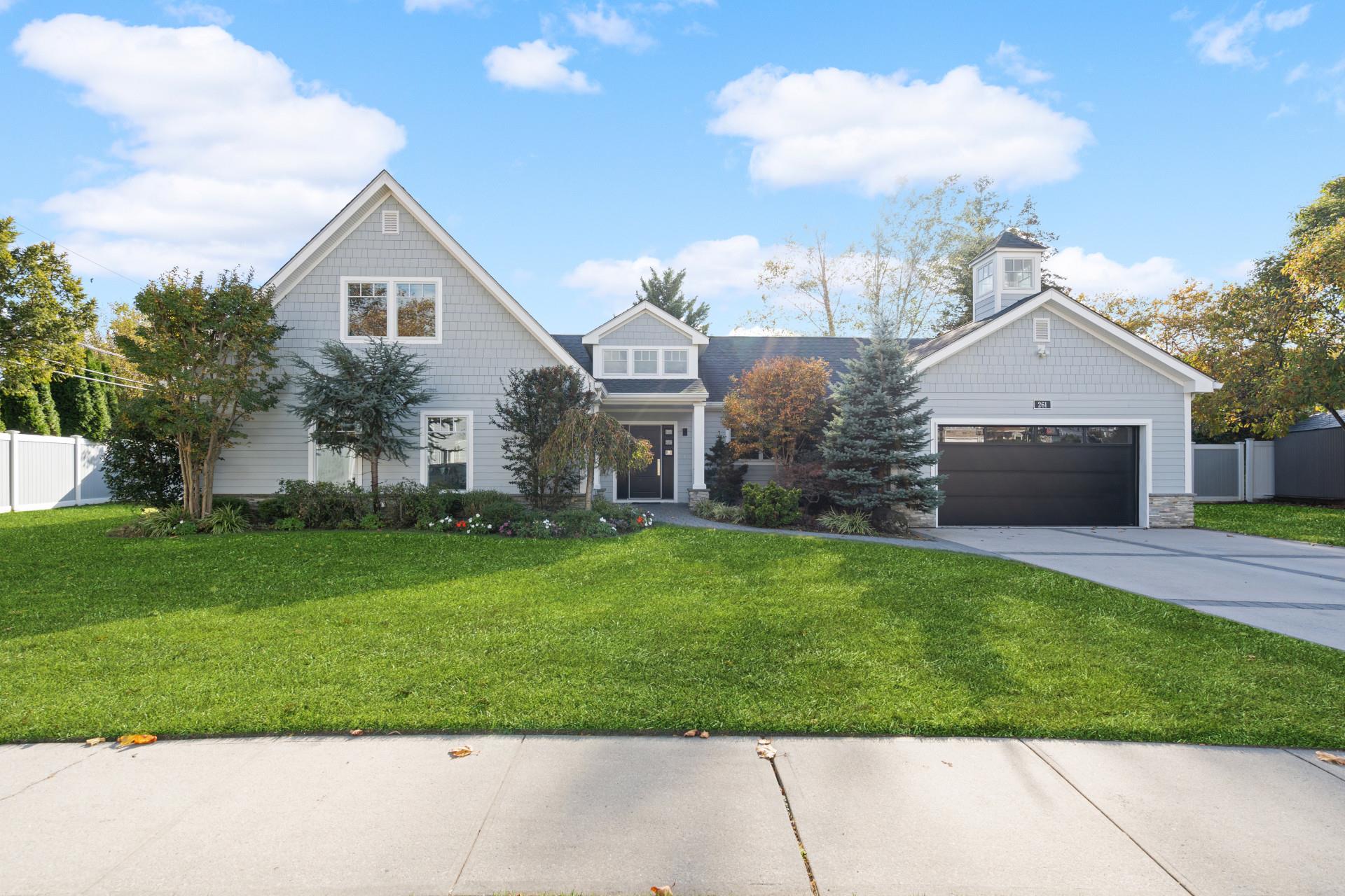 261 Wilmot Drive Property Photo