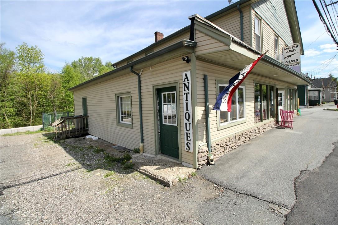 160 Orange Turnpike Property Photo