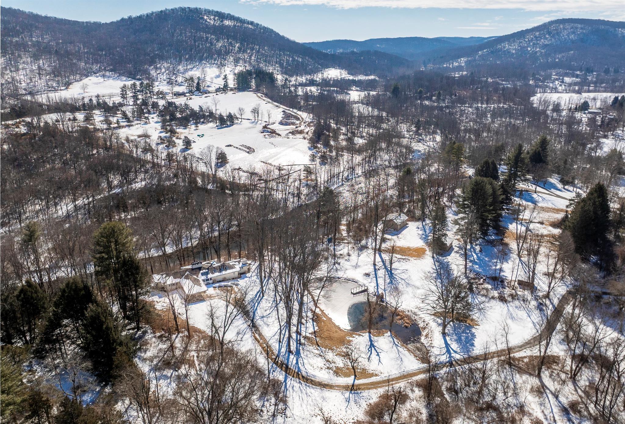 206-208 Dog Tail Corners Road Property Photo