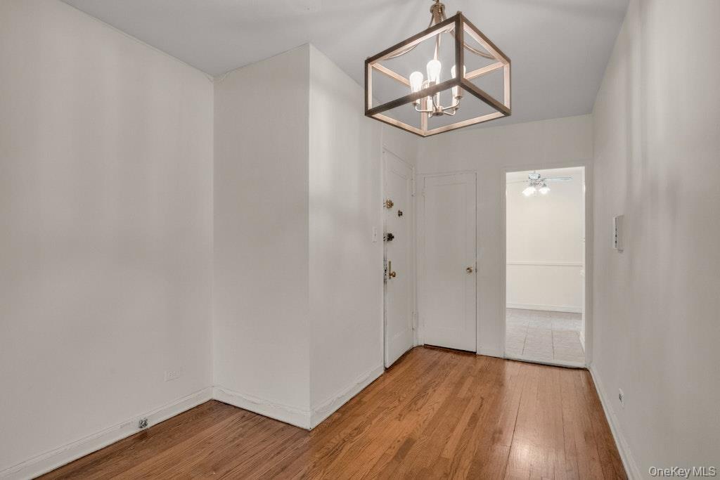 3840 Greystone Avenue 4h Property Photo 5