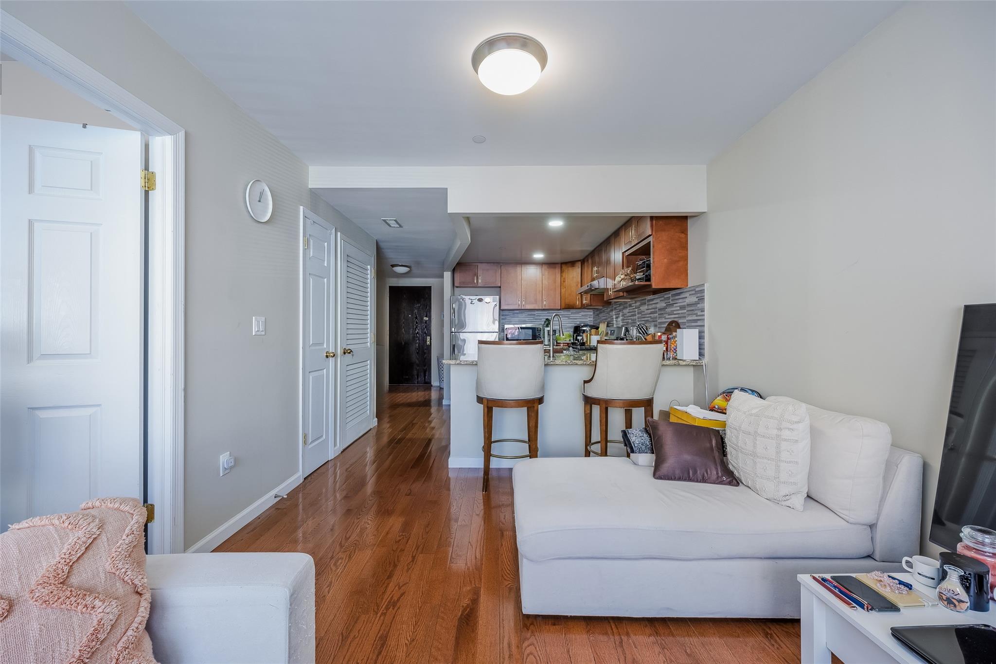 172-18 Jamaica Ave 202 ( 2 B Property Photo 6