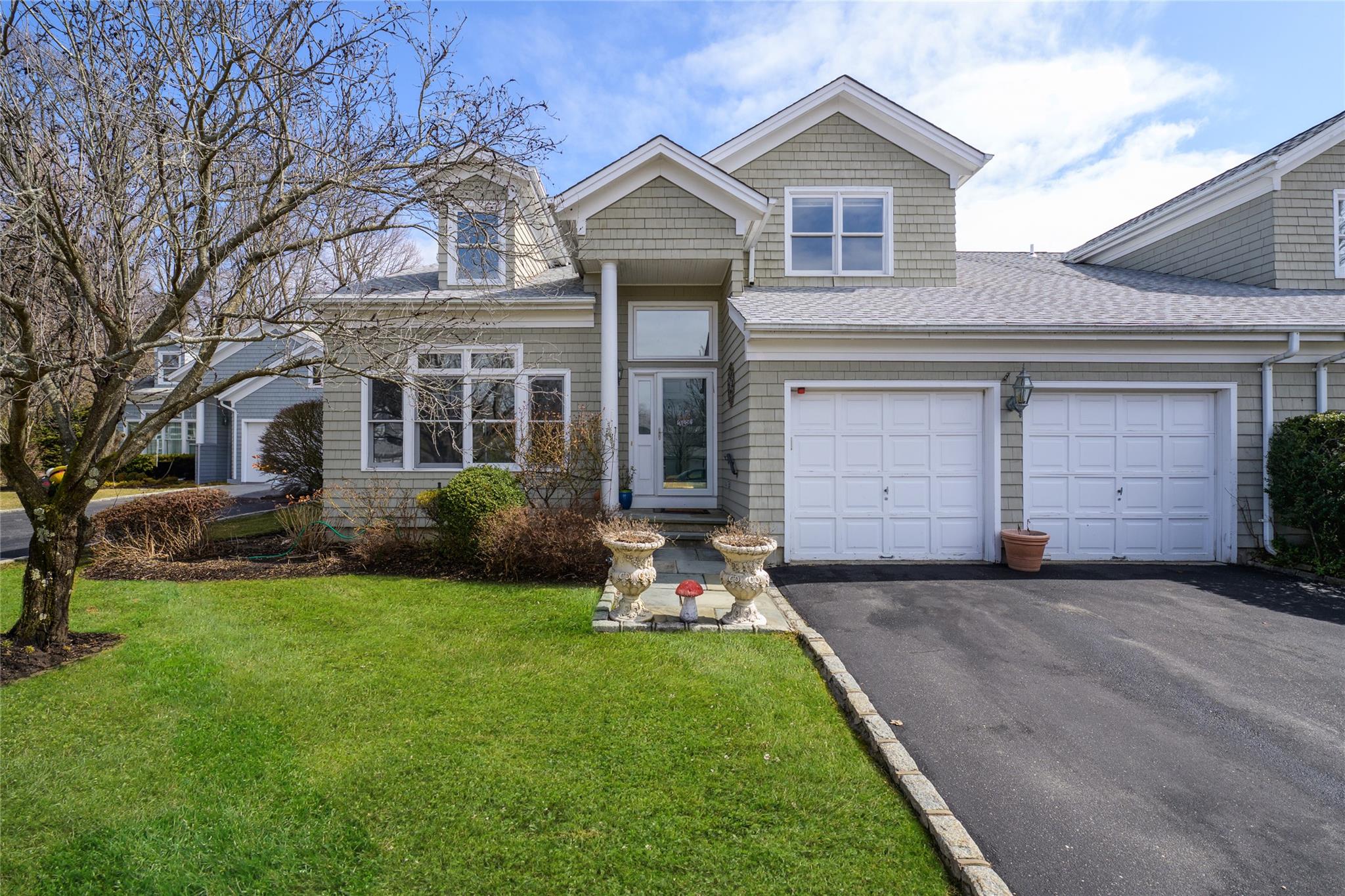 42 Fieldstone Lane Property Photo