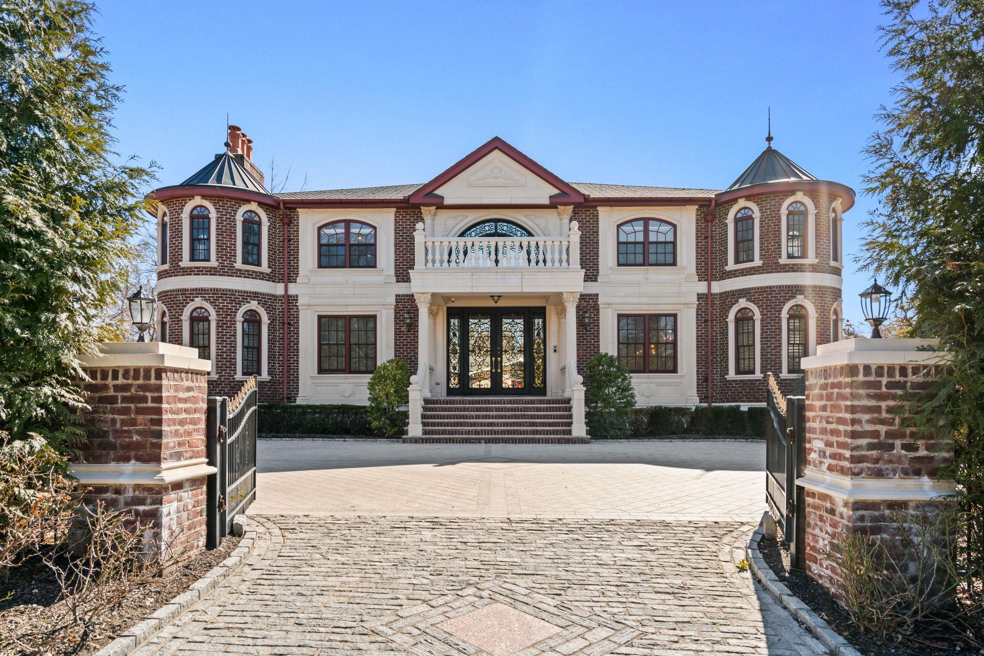 28 Whitney Circle Property Photo 1