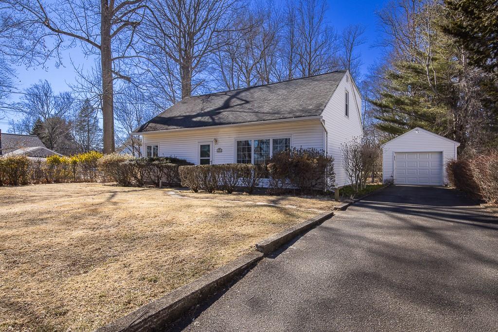 15 Rowan Road Property Photo 1