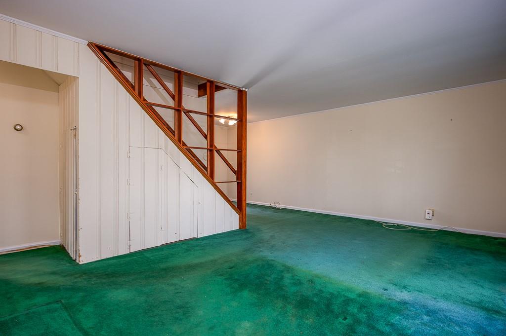 15 Rowan Road Property Photo 5