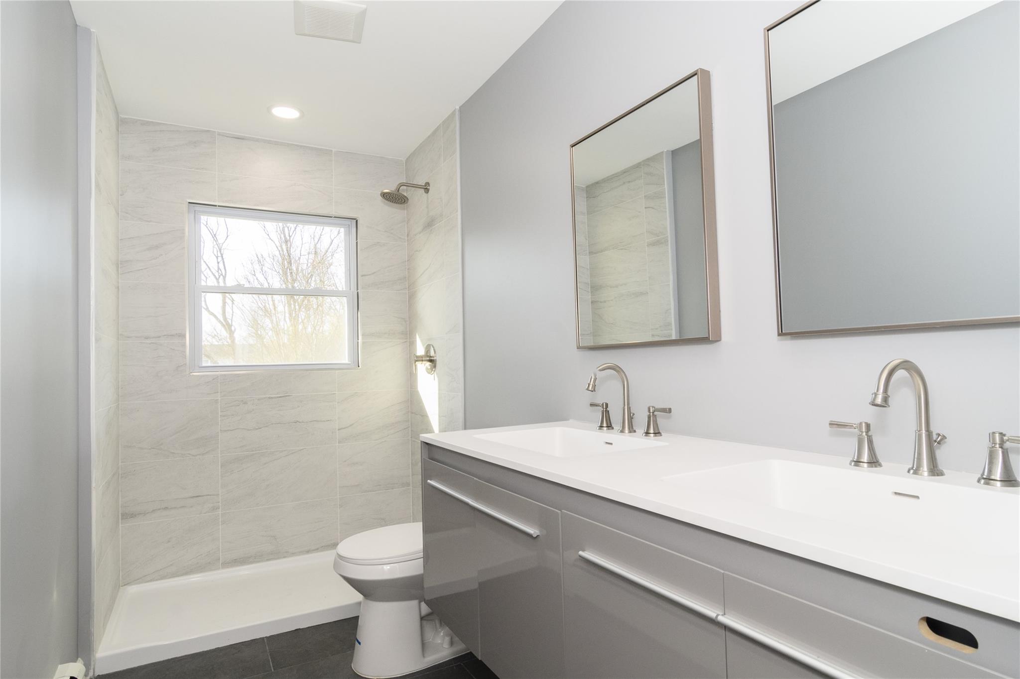 30 Bushwick Avenue Property Photo 11