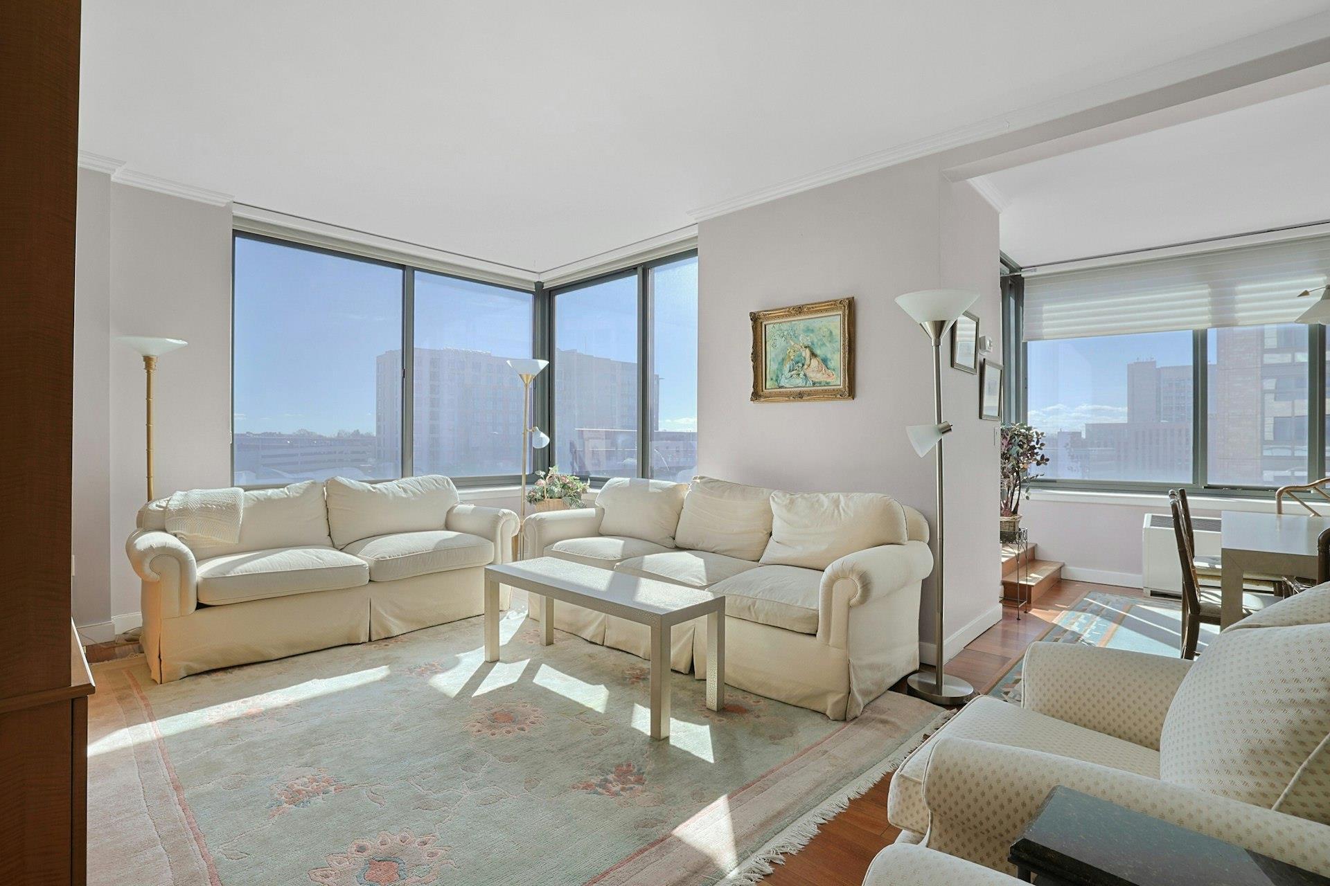 10 City Place 9a Property Photo 5