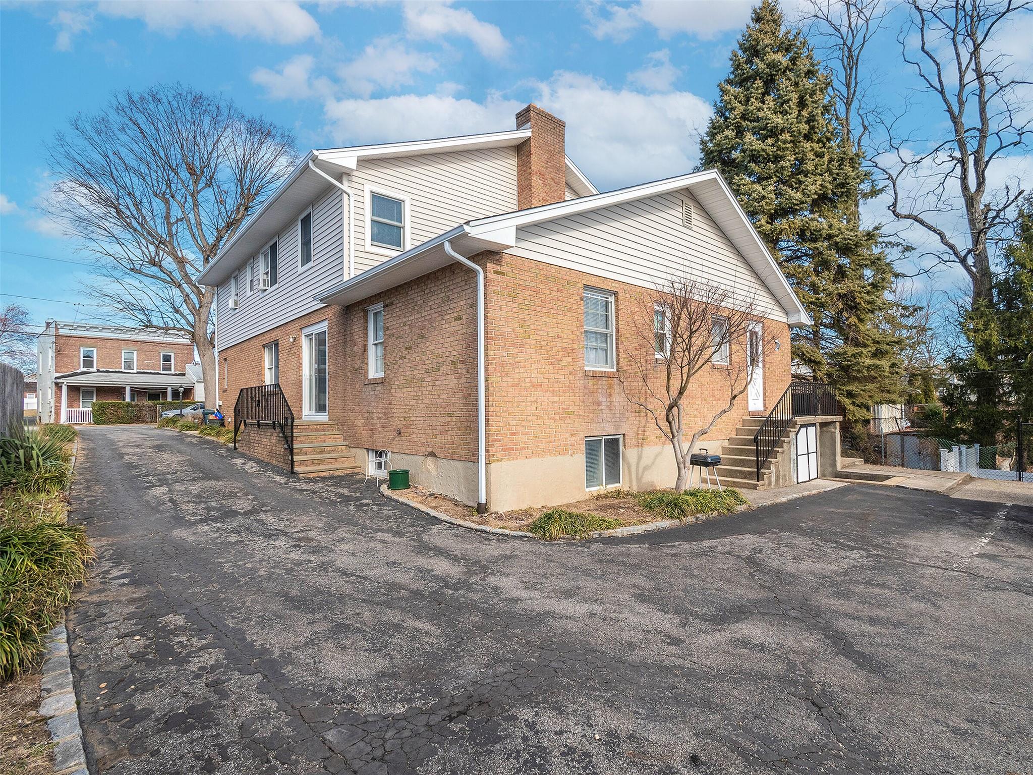 36 Avenue A Property Photo 18