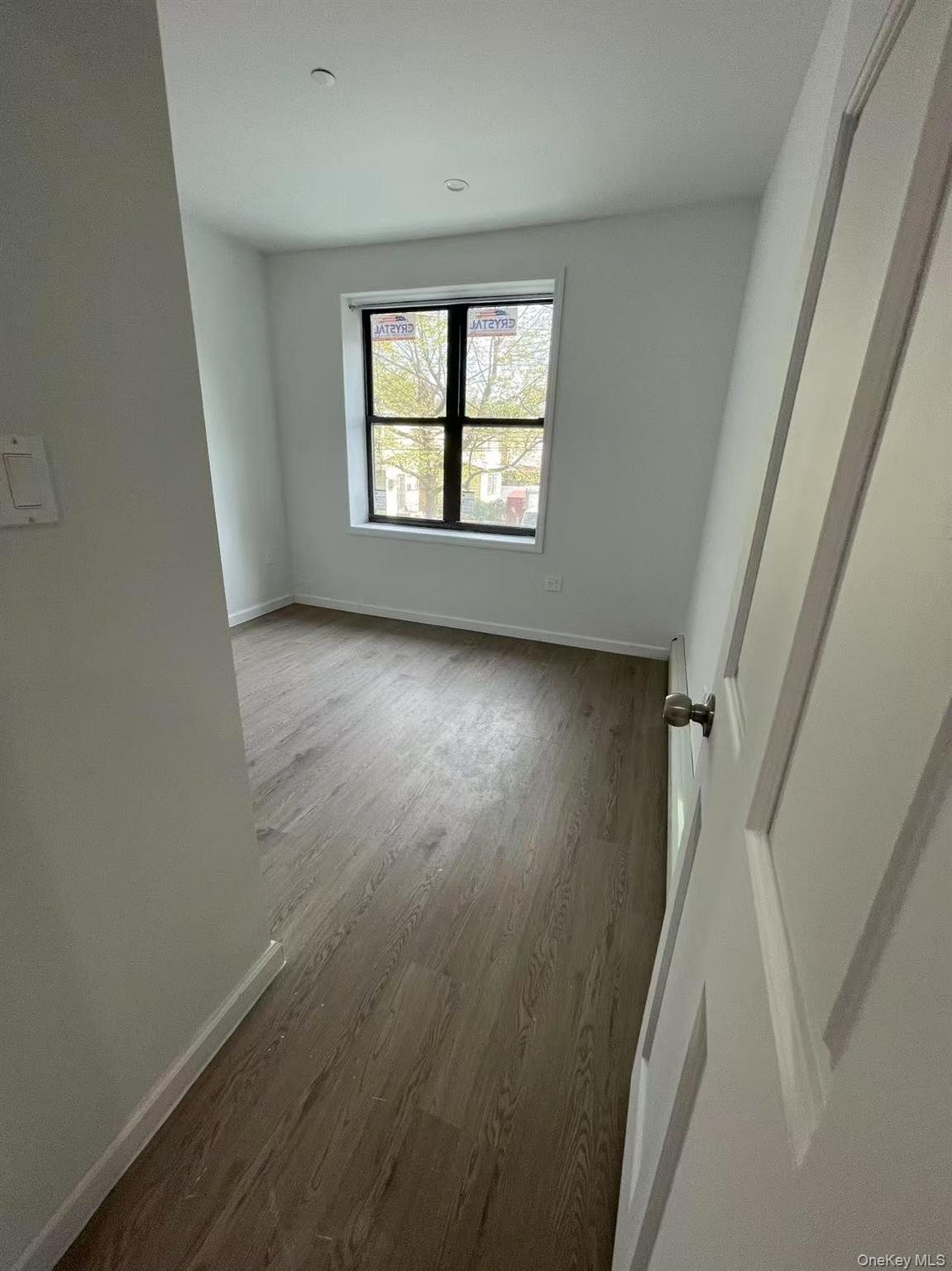 16109 72nd Avenue Property Photo 4
