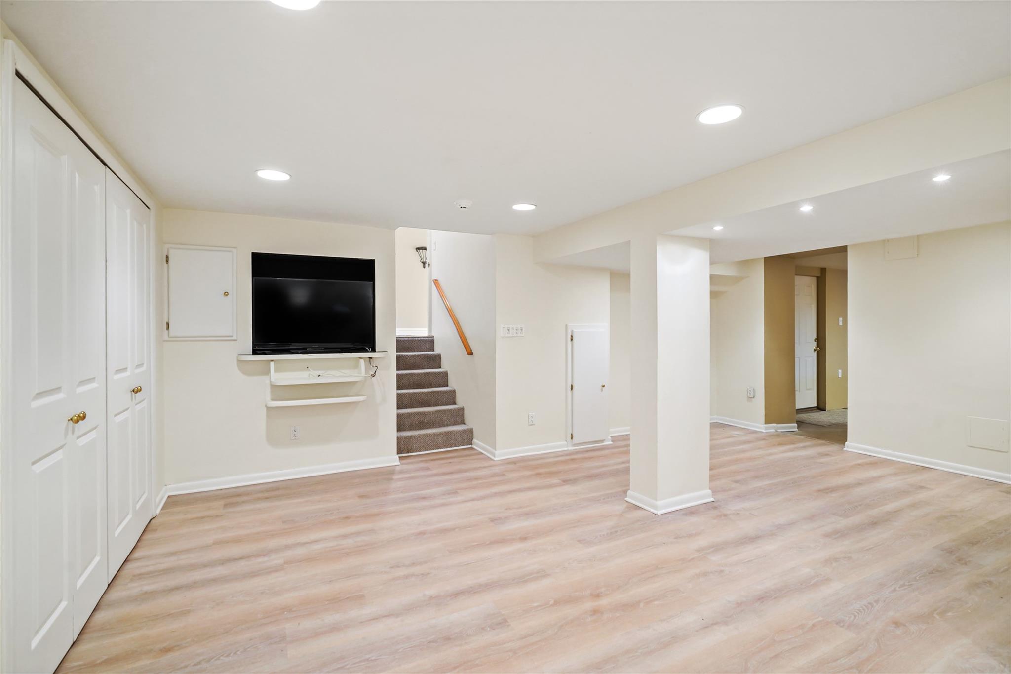 104 Vernon Drive Property Photo 33