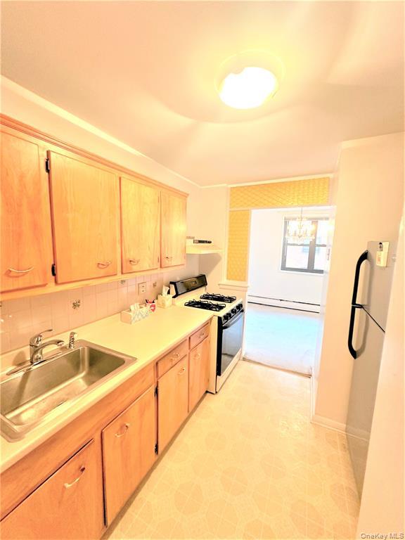 99-06 58 Avenue 3h Property Photo 13