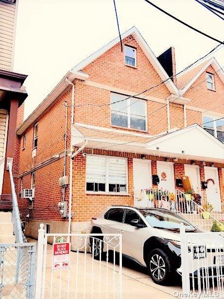 56-36 Remsen Place Property Photo
