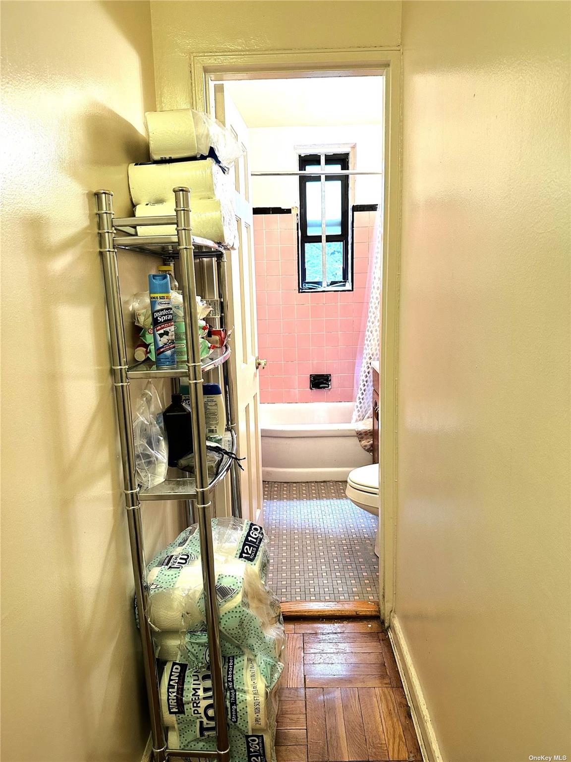 33-06 92 Street 1v Property Photo 18