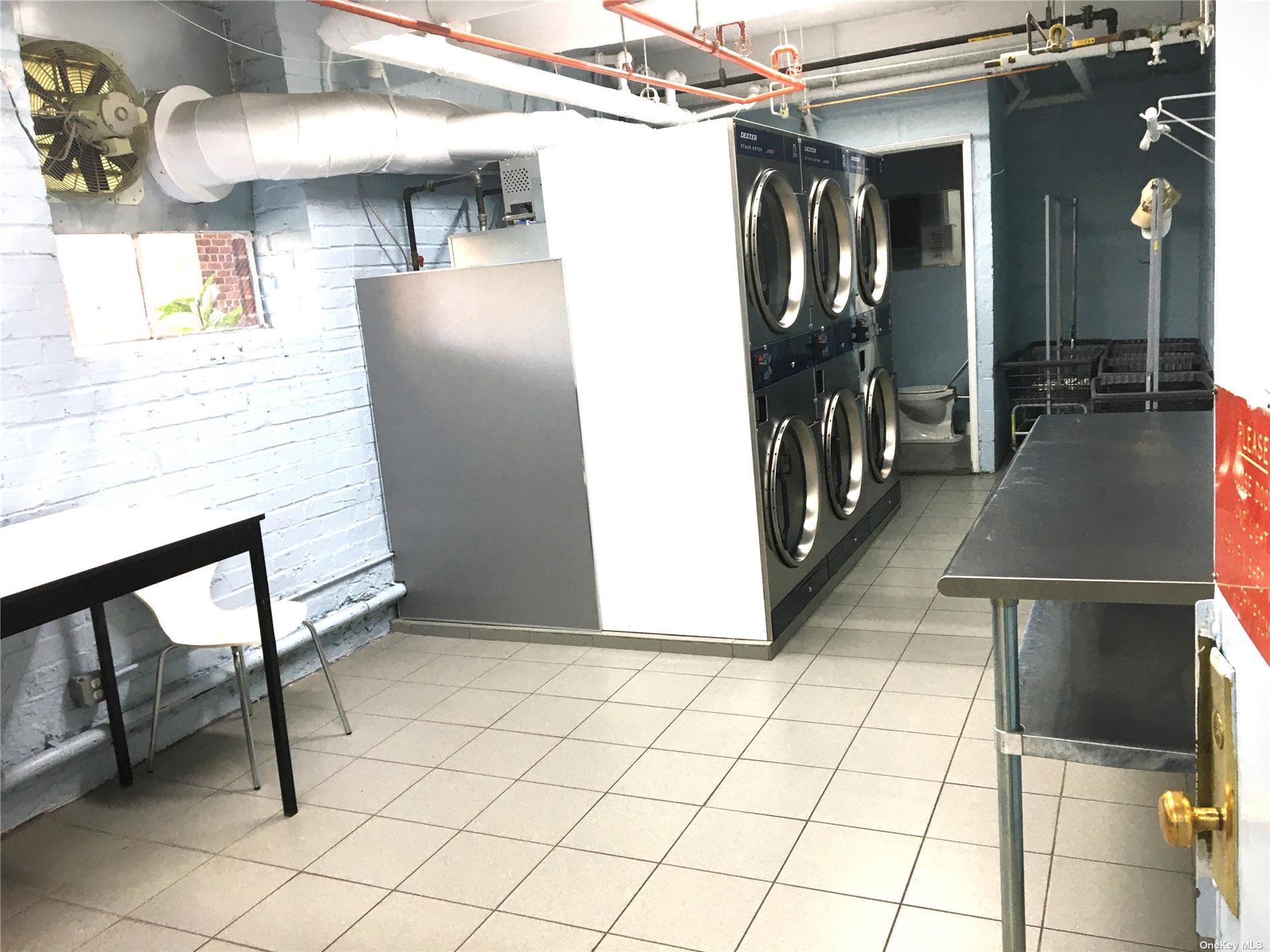 33-06 92 Street 1v Property Photo 23