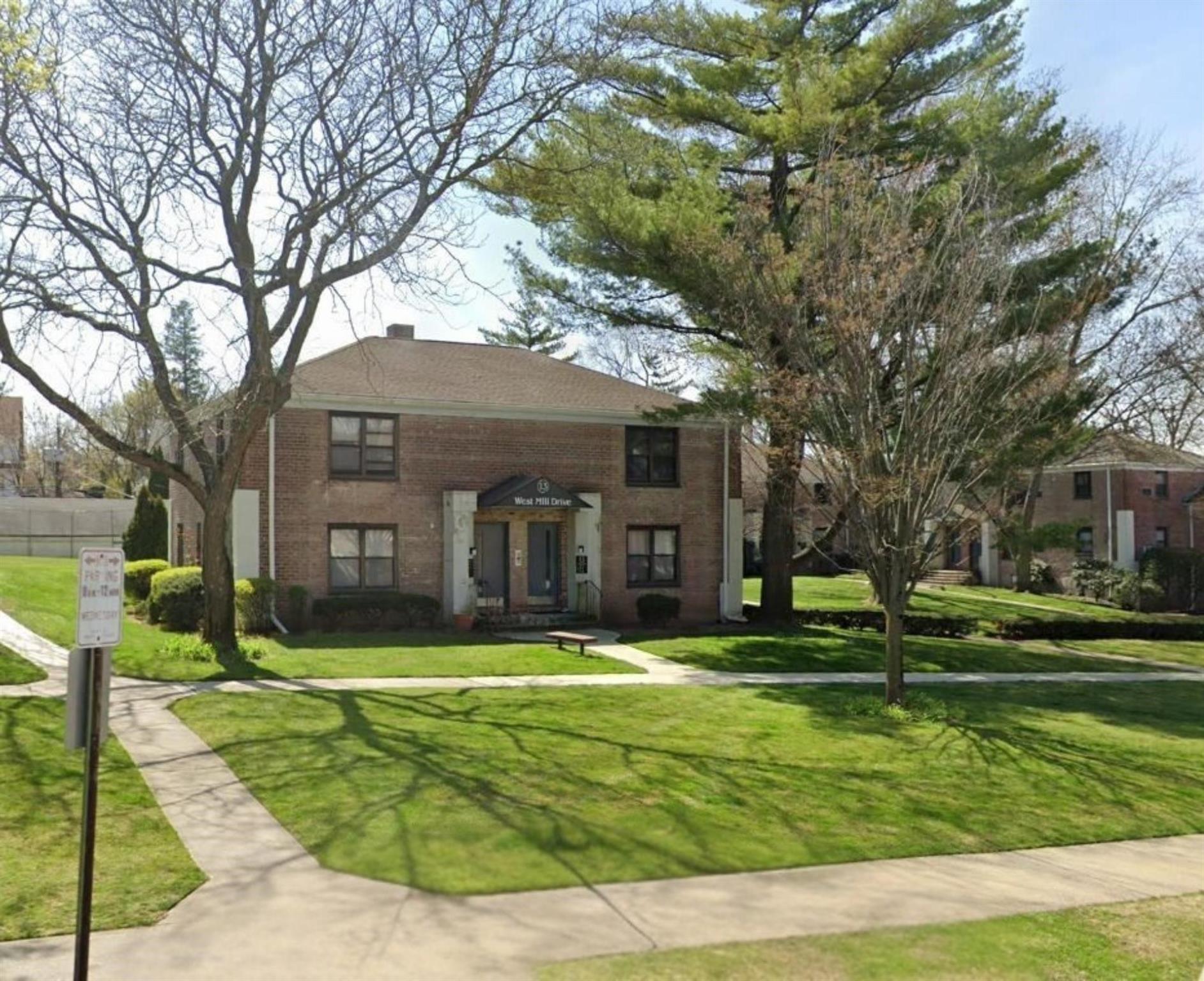 13 W Mill Drive 1A Property Photo 1