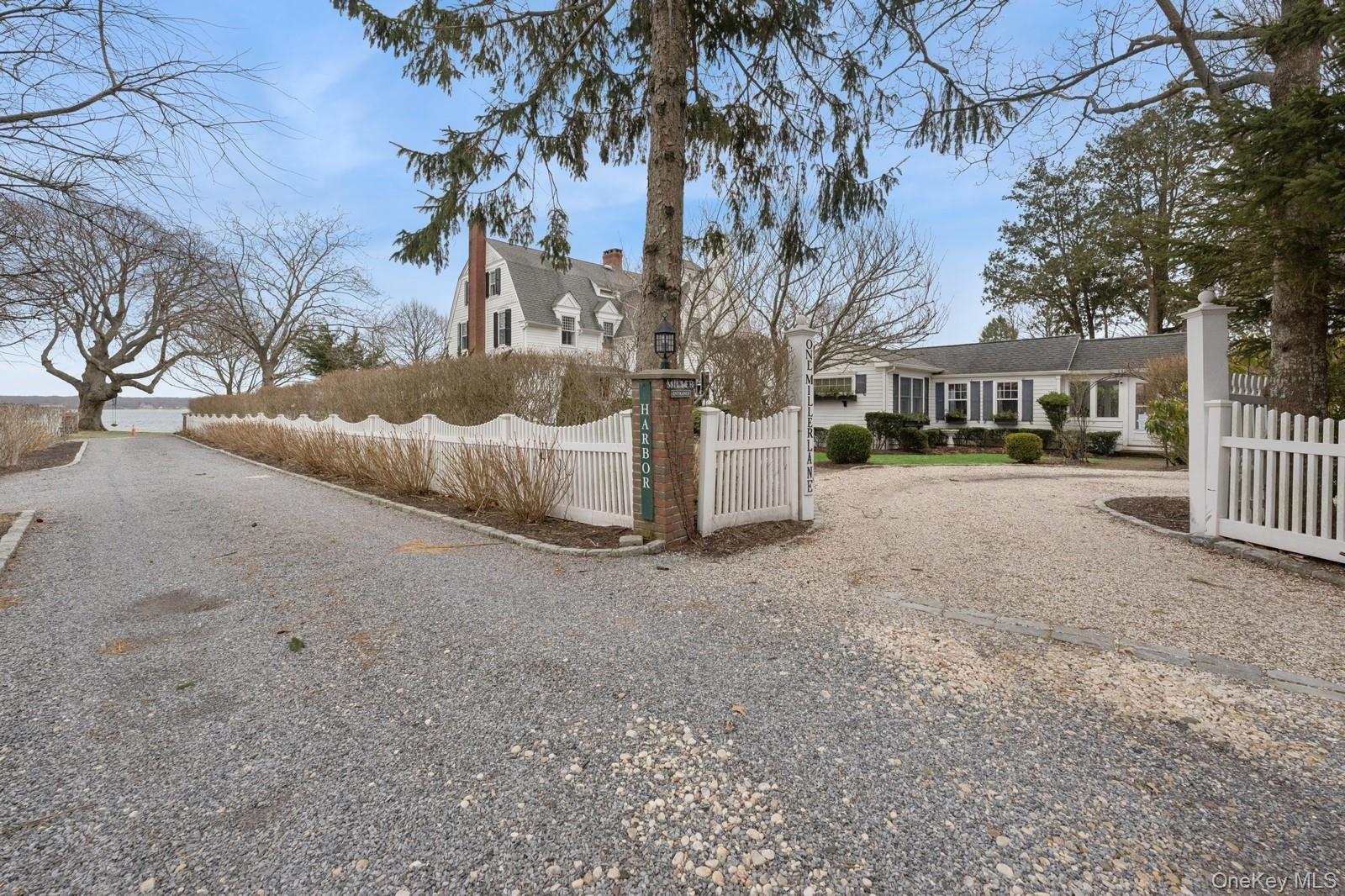 424 4th Street Property Photo 3