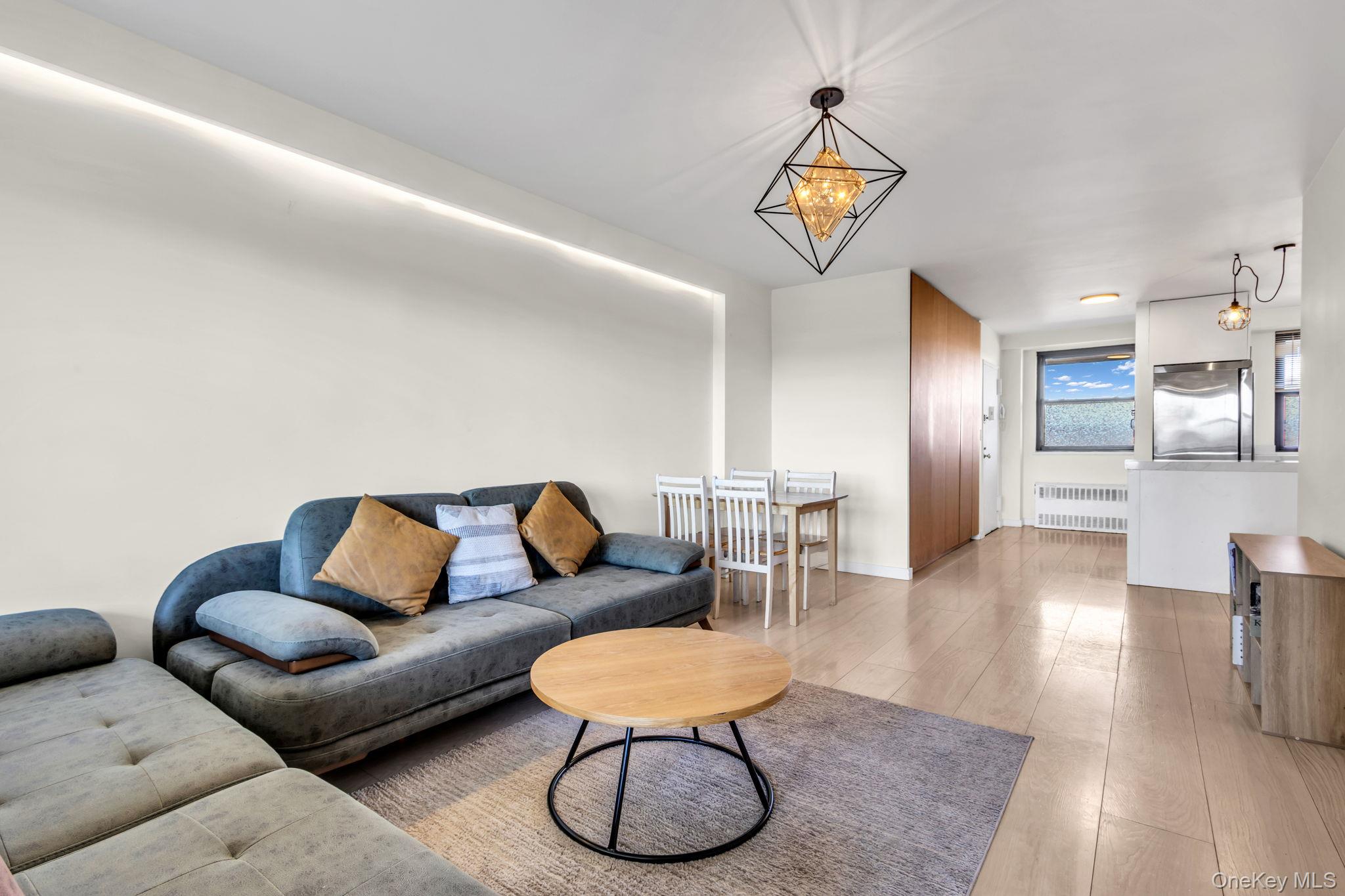 4705 Henry Hudson Parkway 7g Property Photo 4